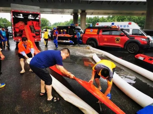 交通运输部门全力抢通救灾生命线与时间赛跑