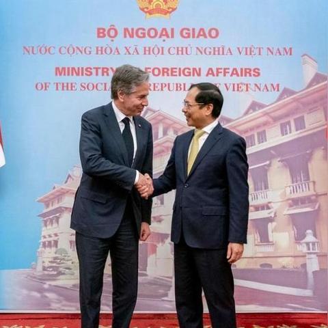 新西兰总理访华期间北京街头探索及购物之谜