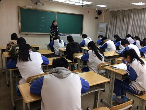 选择正规专业短期培训学校，踏上成功职业征程