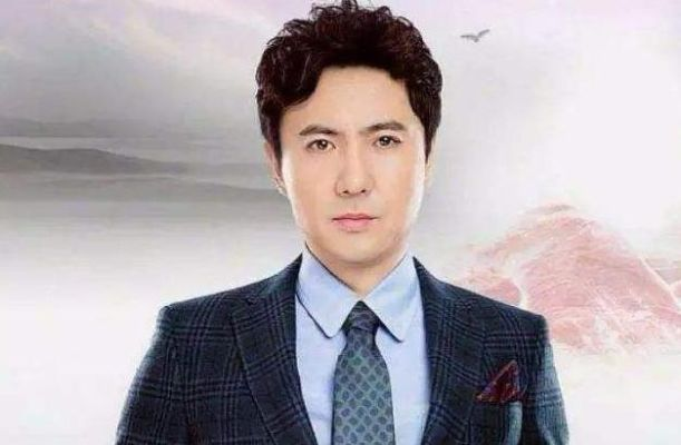 沈腾，从喜剧大咖到时尚新宠的瘦身奇迹