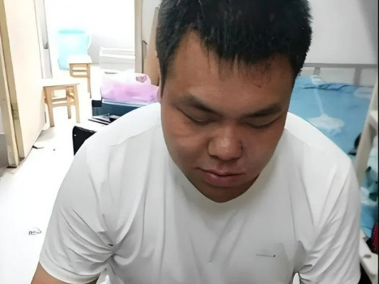 大四学生失联数月疑因挂科过多，家属证实已挂8门课程标题。