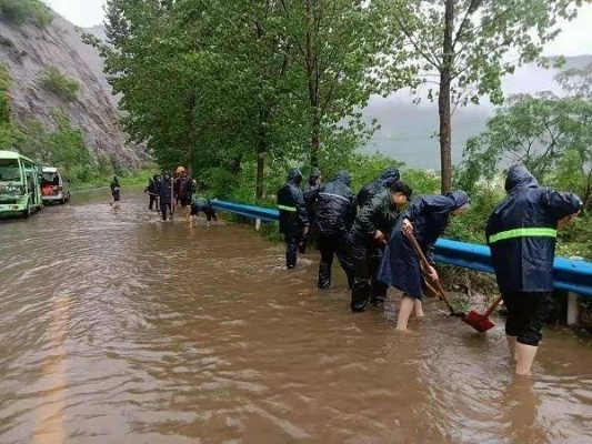 霸气凌厉王者