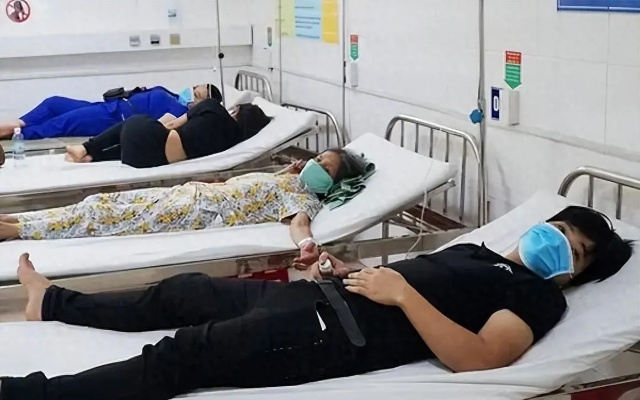 男子饭量大增引起家人警惕，老丈人带其就医检查