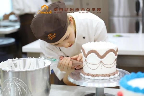 探秘蛋糕烘焙培训，奥秘与魅力之旅