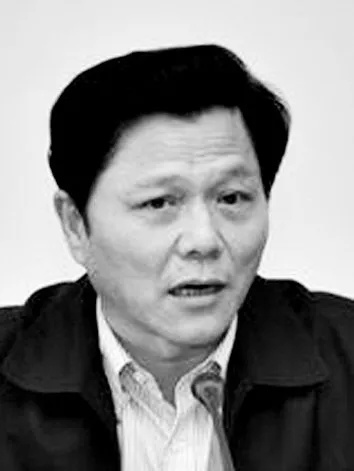 王雁威，传奇人物介绍或生平概览。