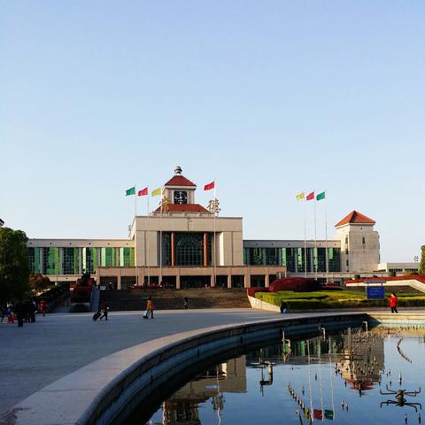 国内十大新闻，时代变迁与发展的见证者