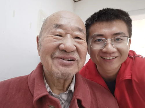 汪涵顽强抗争肝硬化，传递生命力量