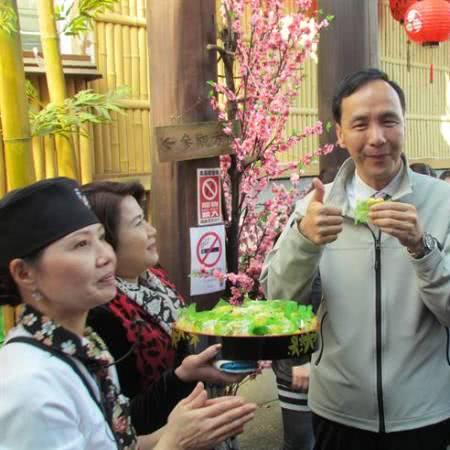 朱立伦正式交接棒