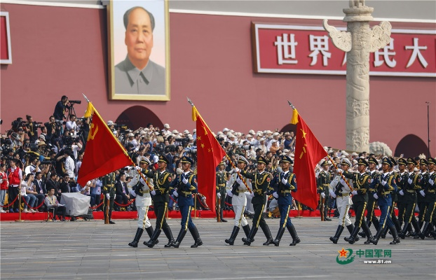 震撼！揭秘罕见现场！央视2017大阅兵盛典全程回顾
