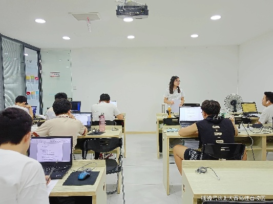 探索计算机培训机构之选，踏上适合自己的学习征程