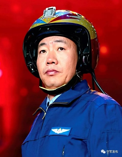 蓝天骄子郝井文，翱翔苍穹的雄鹰