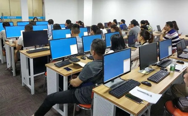 电脑培训转让，开启新机遇与可能