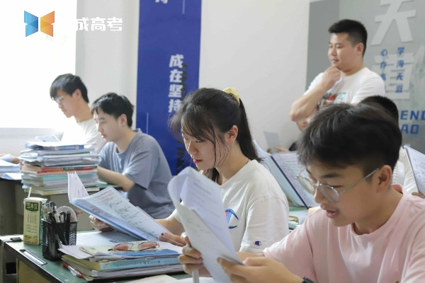 普通高考培训机构——梦想起航的强劲助力器