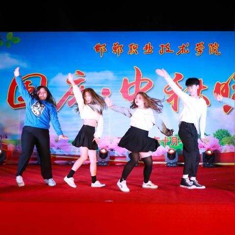 2020央视中秋晚会节目单，一场穿越千年的文化盛宴