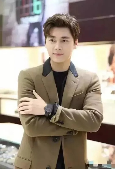 媒体评李易峰被拘，法律面前无顶流，明星违法岂能逍遥法外