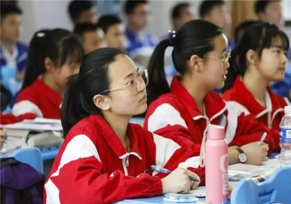 如何挑选适合自己的补习学校——学业助力的关键抉择