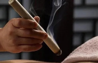 悬灸艾灸培训班，传承中医瑰宝，开启健康事业之门