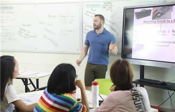 佛山暑假英语培训，开启精彩语言学习之旅