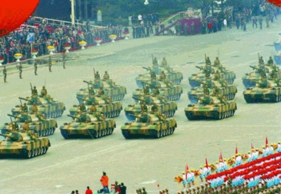 震撼！阅兵盛况再现，45张动图回顾经典瞬间